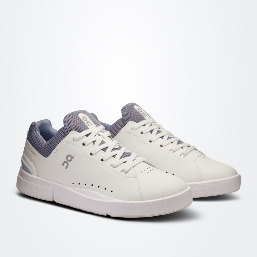 On THE ROGER Advantage Tennis
Sneaker men size 8.5 gently used
$140 White/Fossil